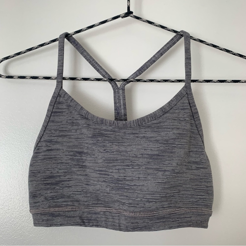 Flow Y Sports Bra